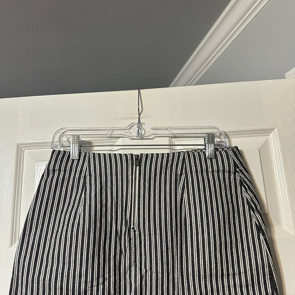Hollister Striped Ultra High Rise Mini Skirt - Picture 10 of 16